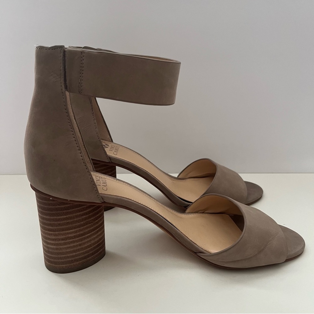 Vince Camuto Jacon Tan Suede Sz 10 Ankle Strap Heeled Sandals Women Shoes